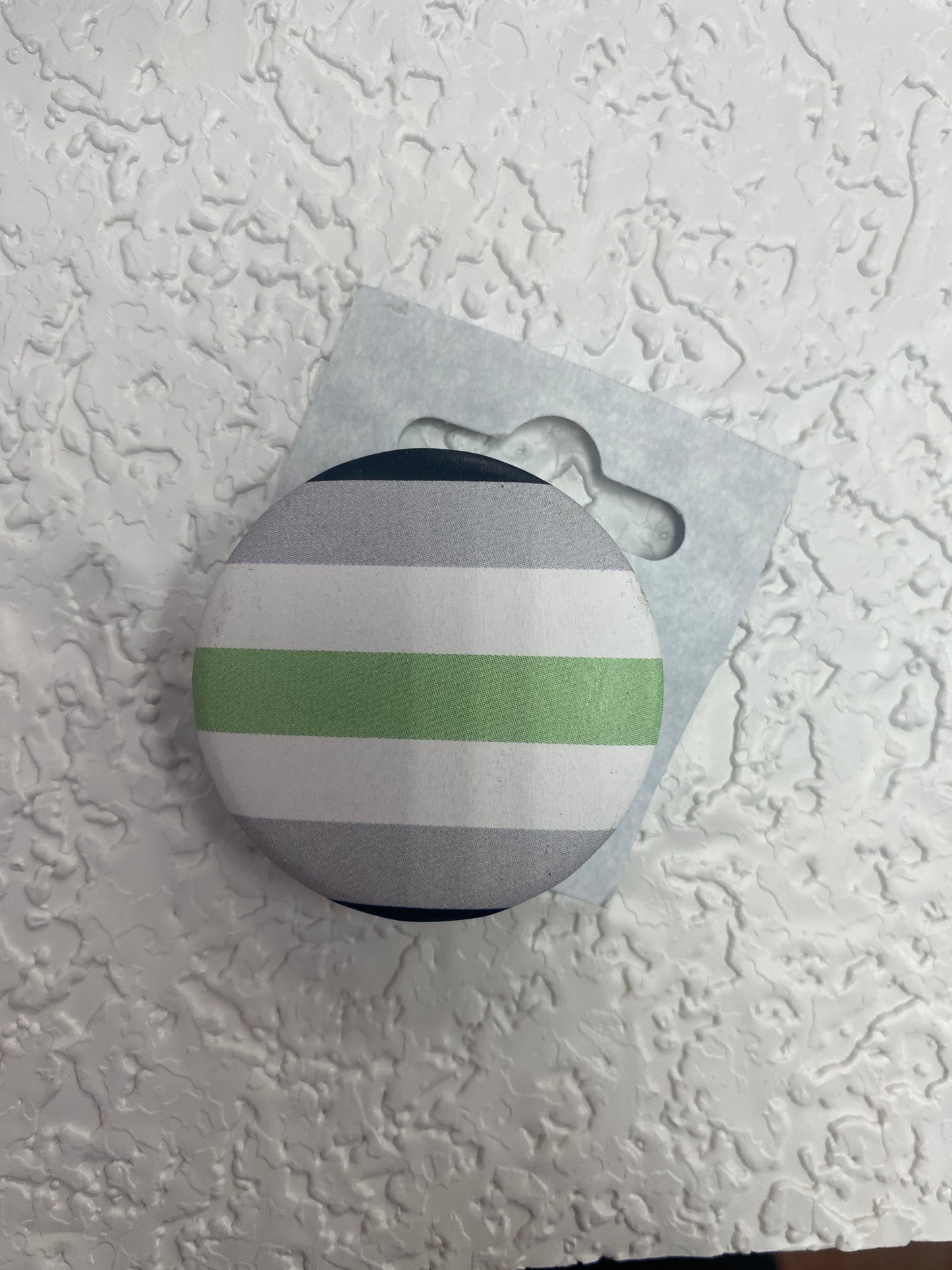 AGENDER PRIDE FLAG BUTTON
