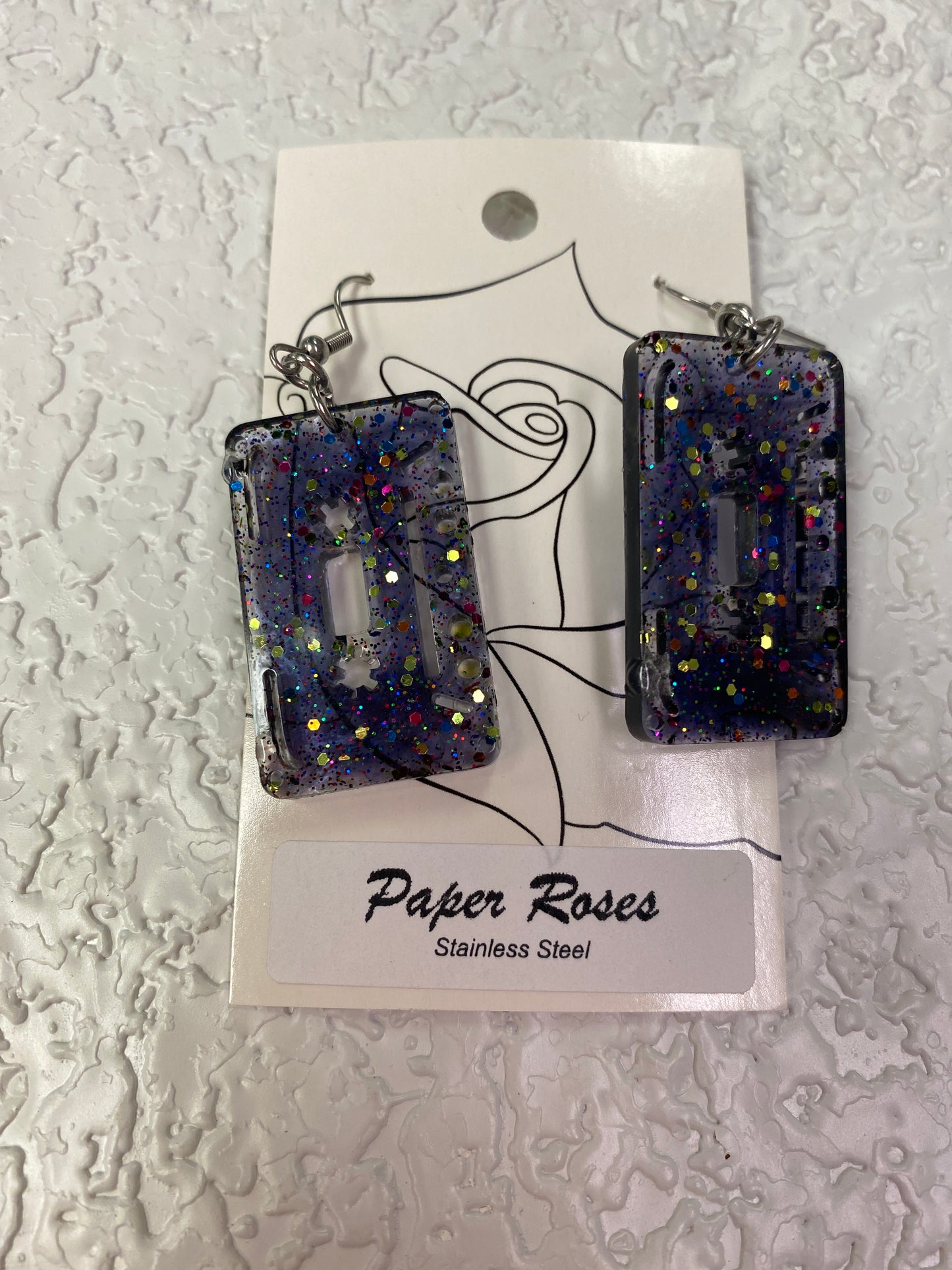DARK RETRO EARRINGS