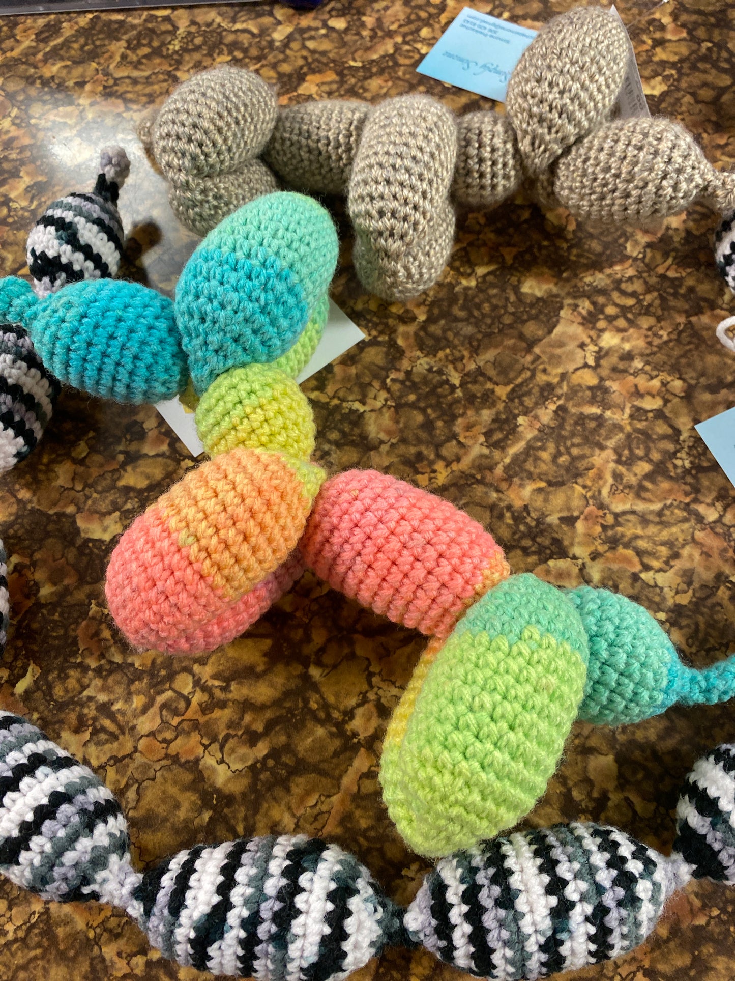 CROCHETED BALLOON DOG