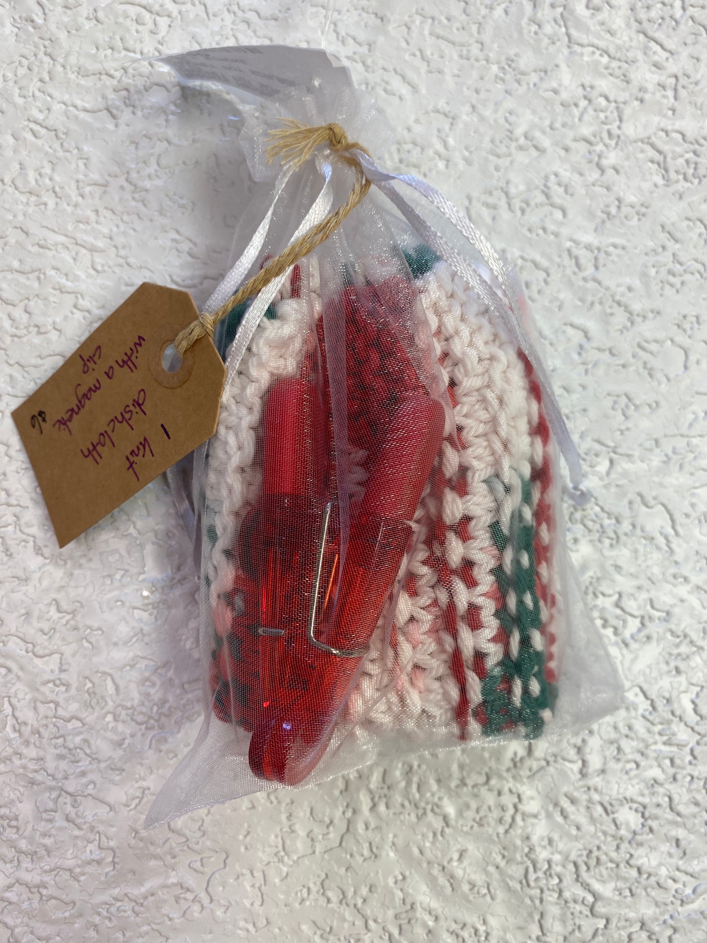 KNIT DISHCLOTH WITH CLIP