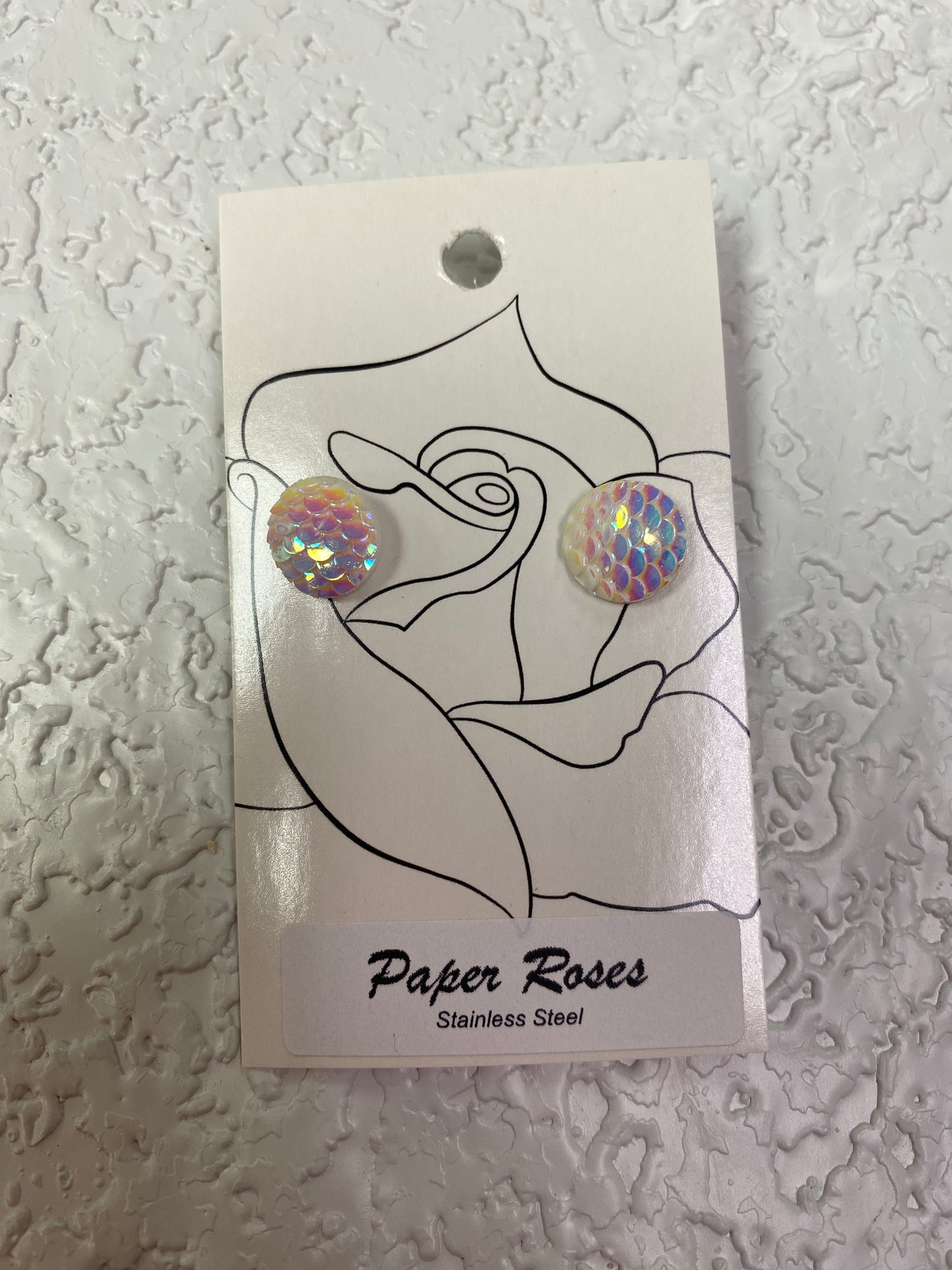 WHITE SCALE EARRINGS