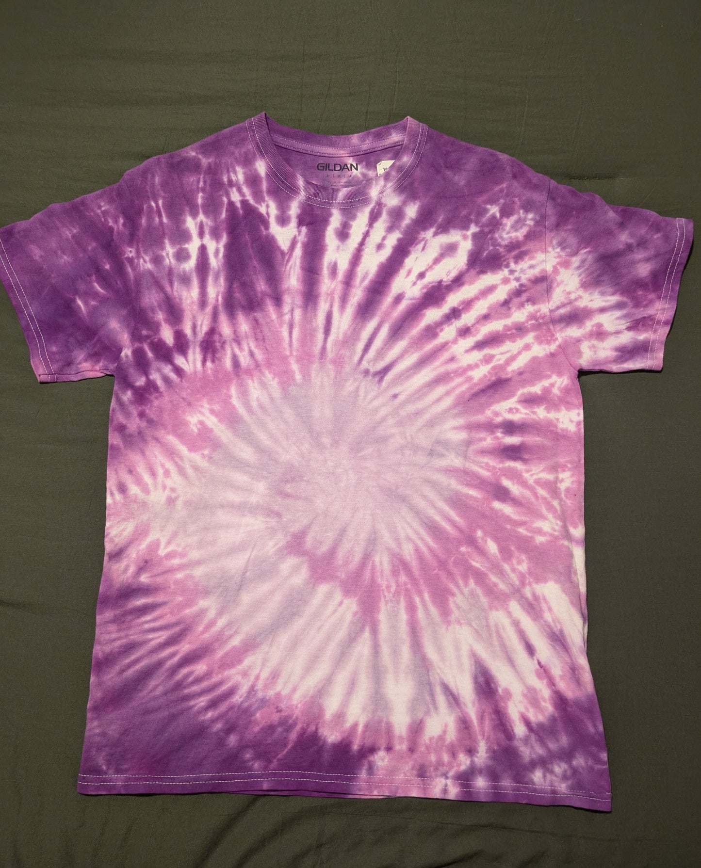 TYE DYED T SHIRT MEDIUM