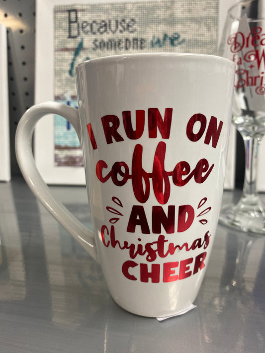 WHITE COFFEE MUG RUN COFFEE & XMAS CHEER