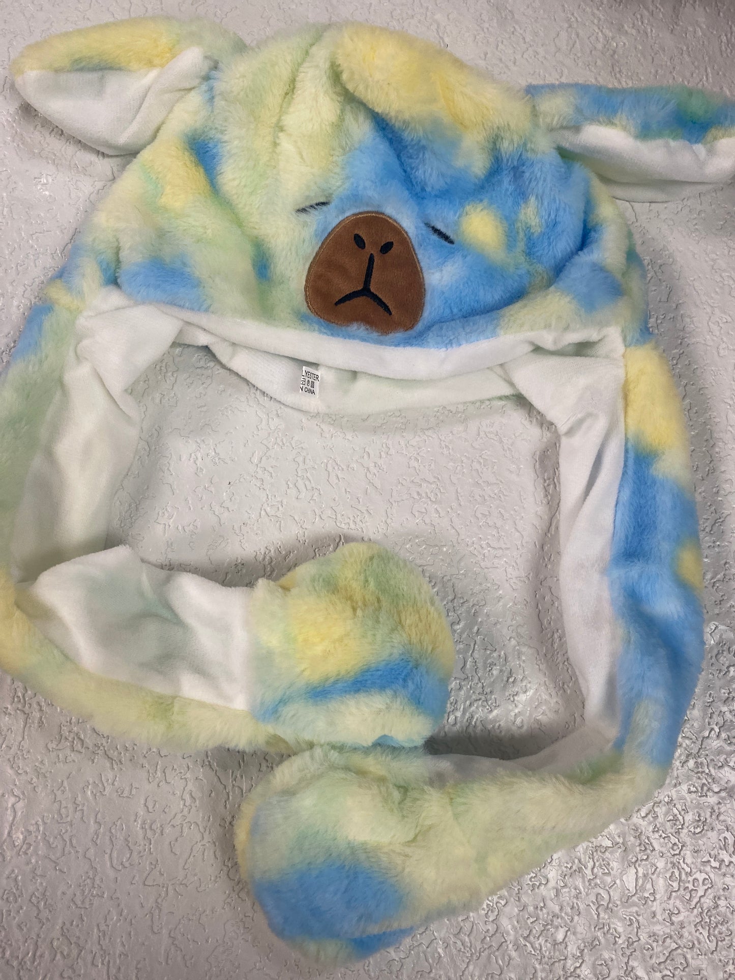 YELLOW GREEN CAPYBARA PUMP HAT