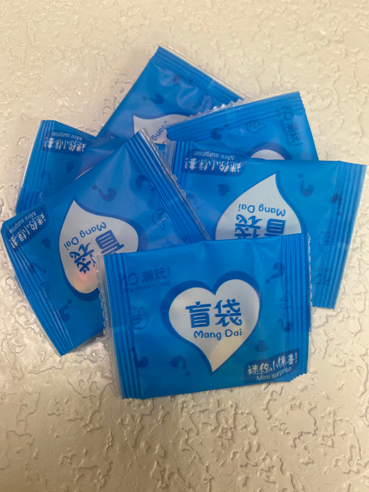 MINI SURPRISE BLUE BAG