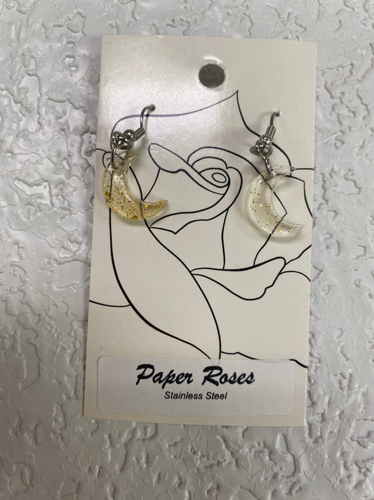 CLEAR GOLD RESIN SMALL MOON EARRINGS