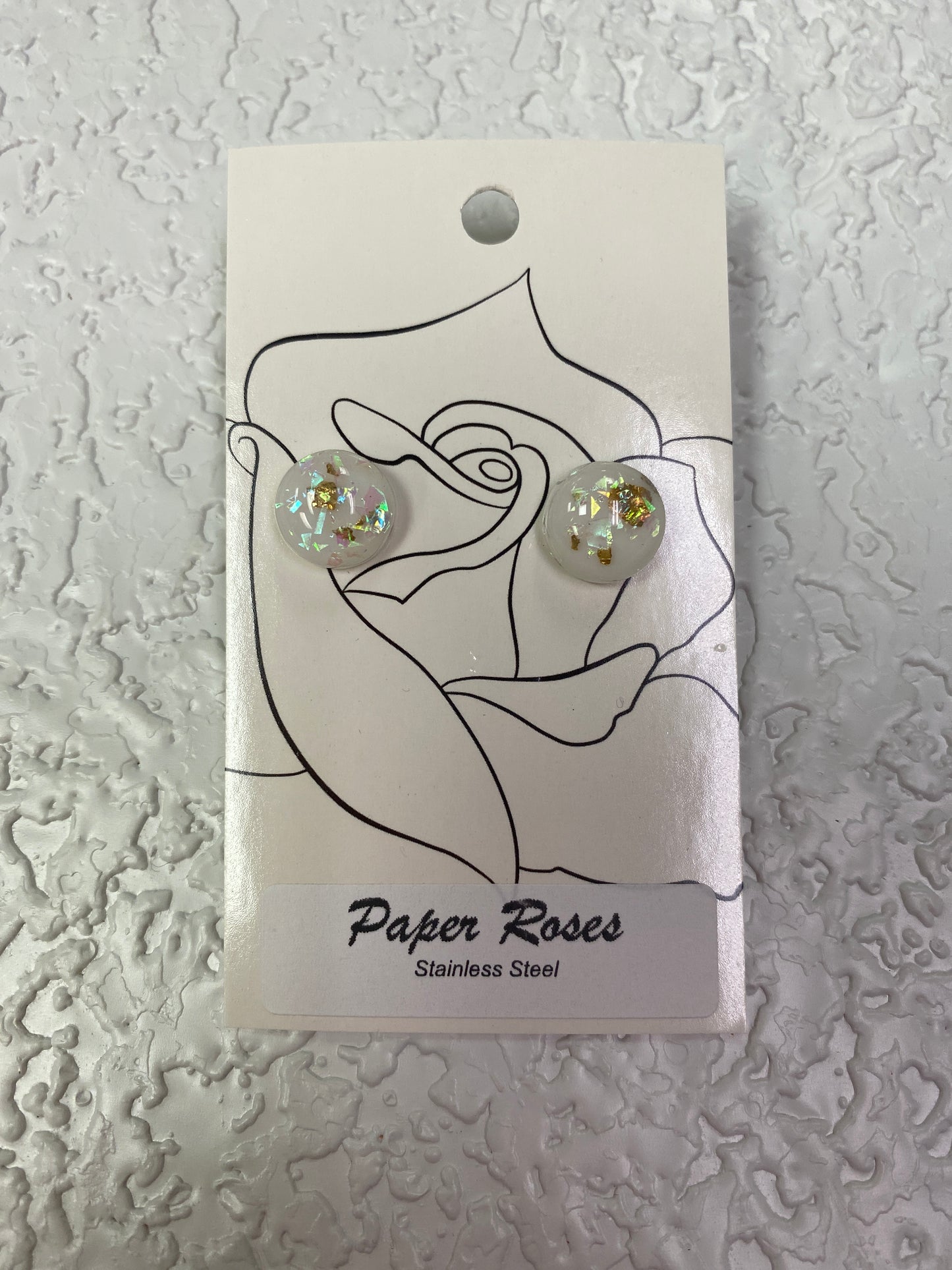 WHITE RESIN EARRINGS