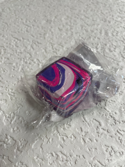 SM PURPLE PINK SWIRL SQUISH