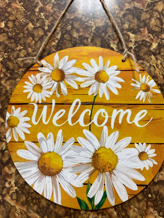 WELCOME DAISY WOOD SIGN