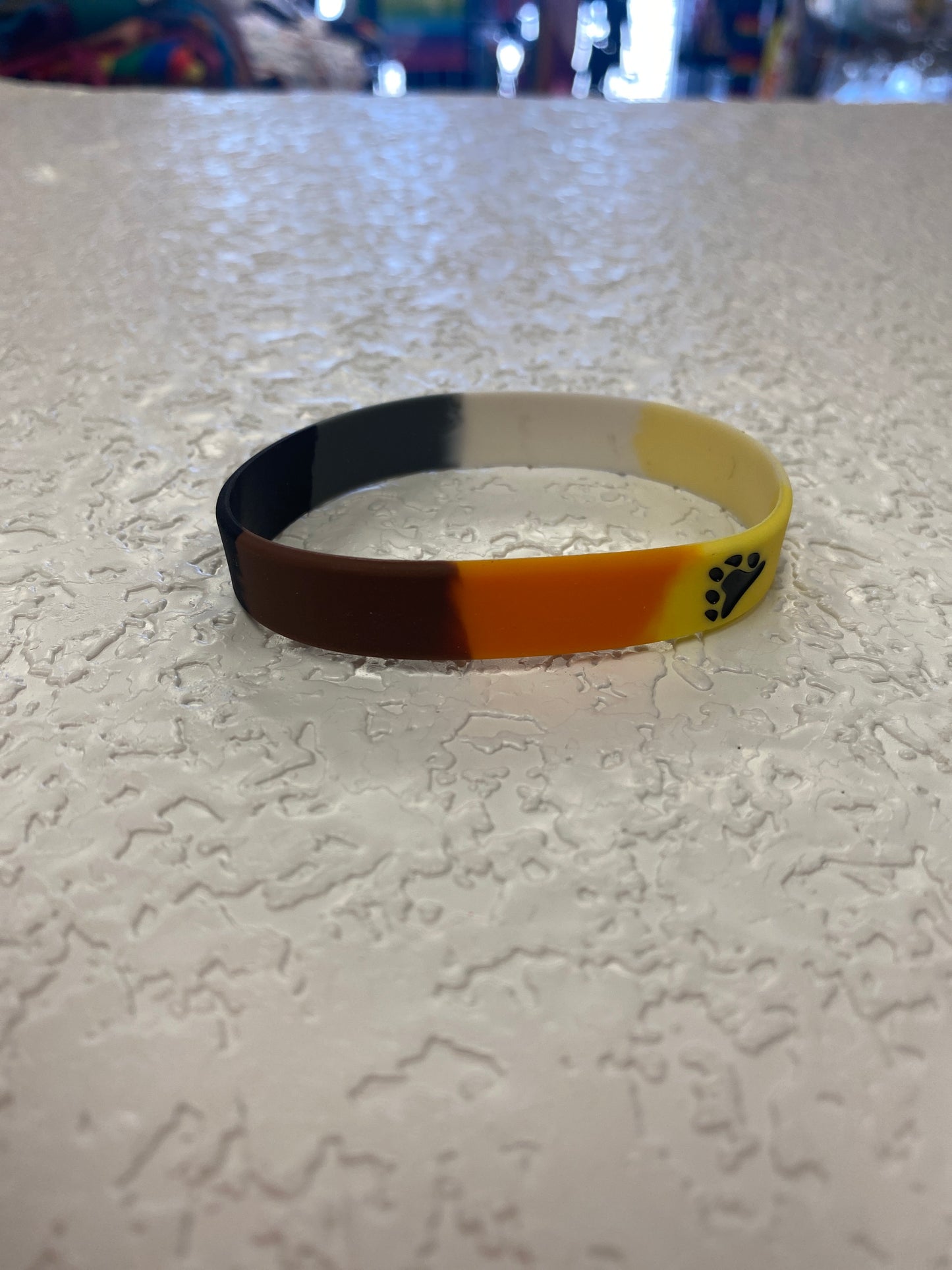 BEAR PRIDE SILICONE FLAG BRACLET