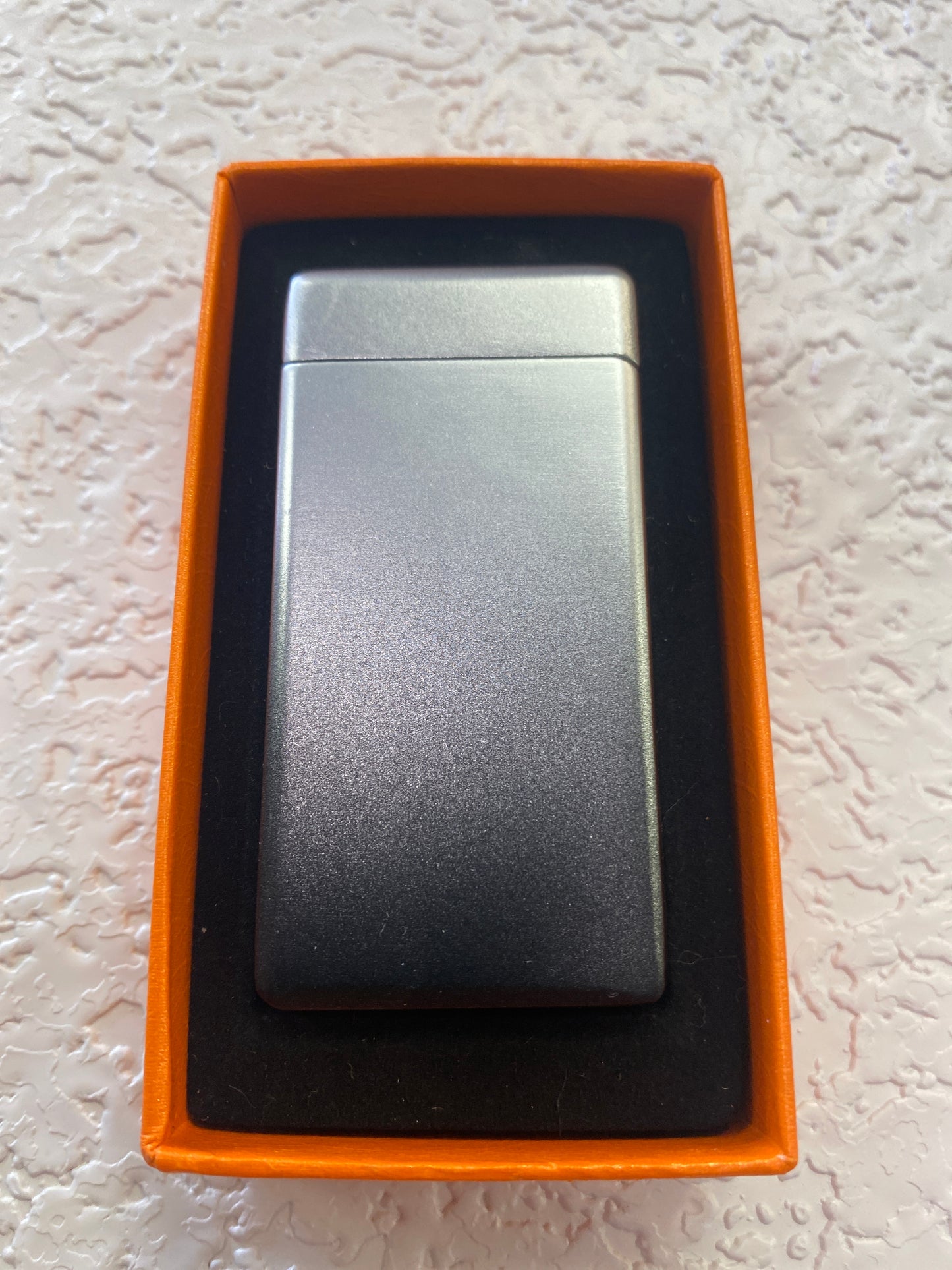 SILVERY LIGHTER RECHARGE