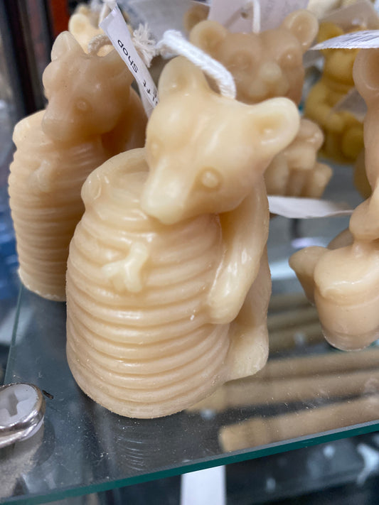 BEAR HUG BESSWAX CANDLE