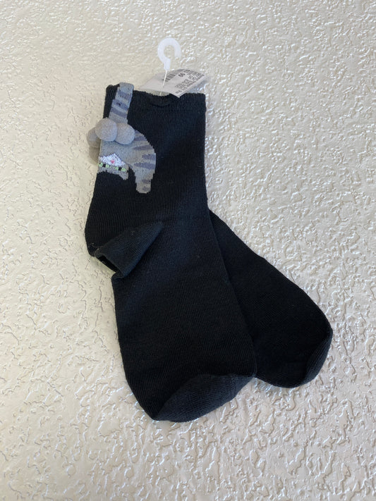 GREY CAT BLACK SOCKS