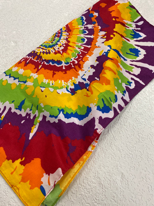 TYE DYE SQUARE LARGE BANDANA