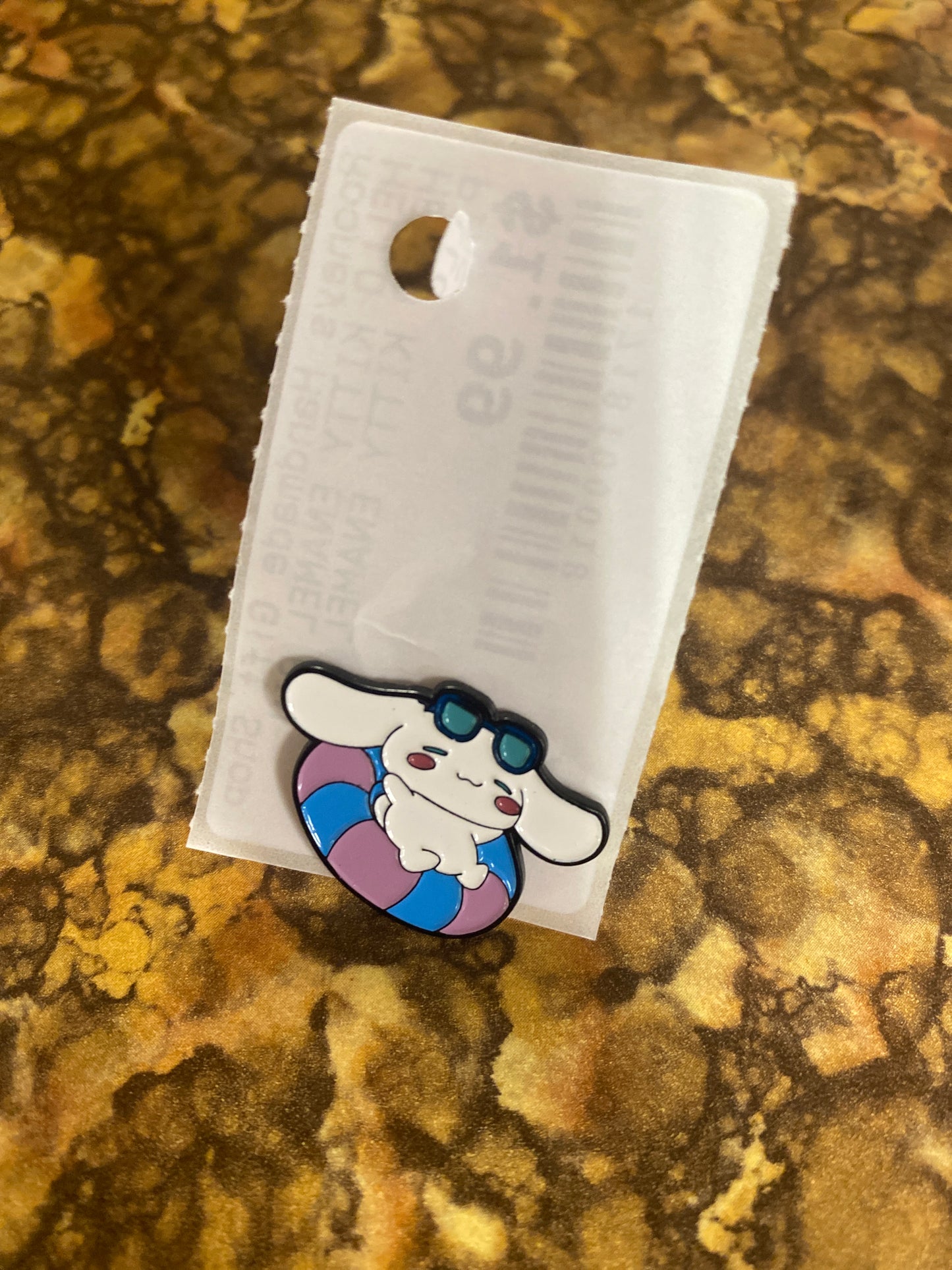 HELLO KITTY PUPPY FREIND SWIM PIN