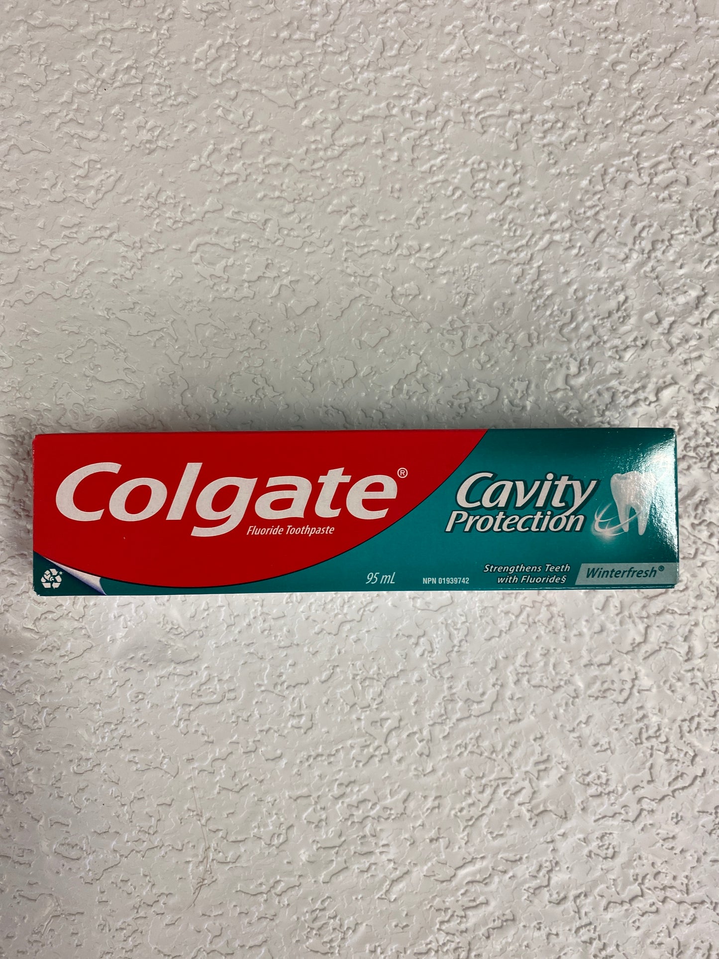 COLGATE WINTERFRESH TOOTH PASTE 95ML