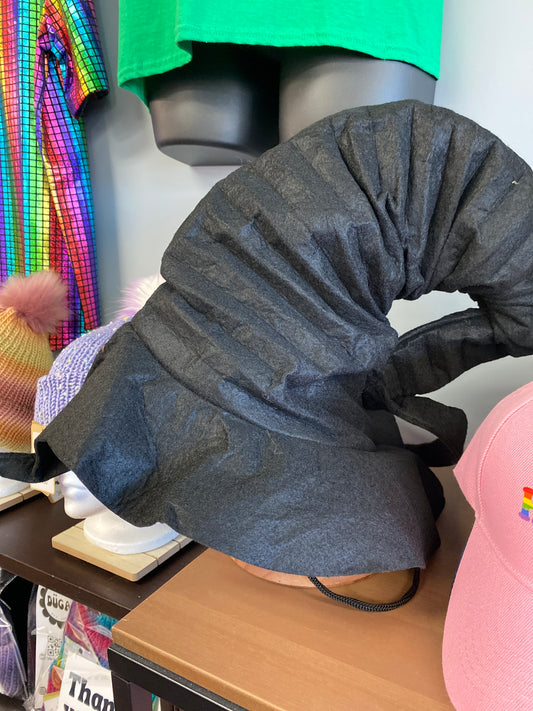 PLEATED BLACK WITCH HAT