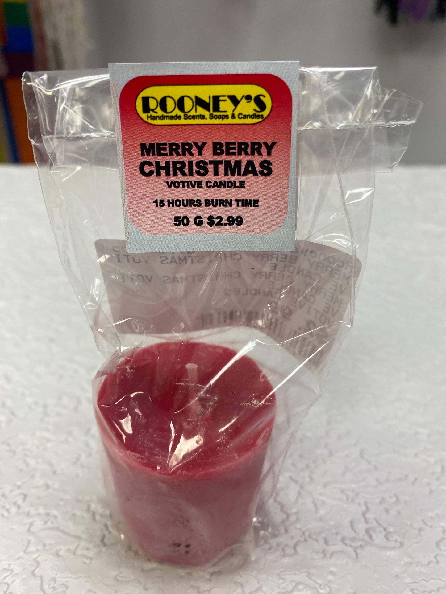 MERRY BERRY CHRISTMAS VOTIVE CANDLE