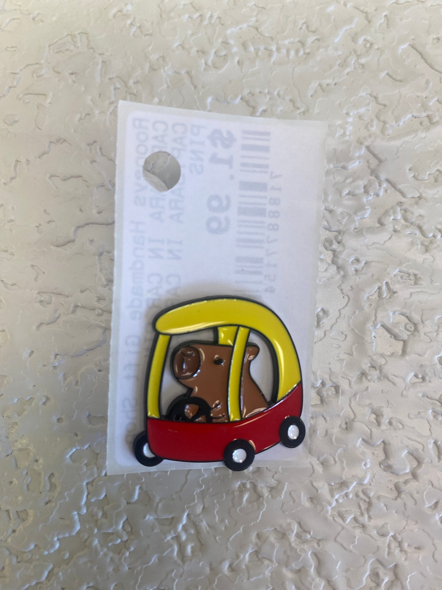 CAPYBARA IN CAR PIN