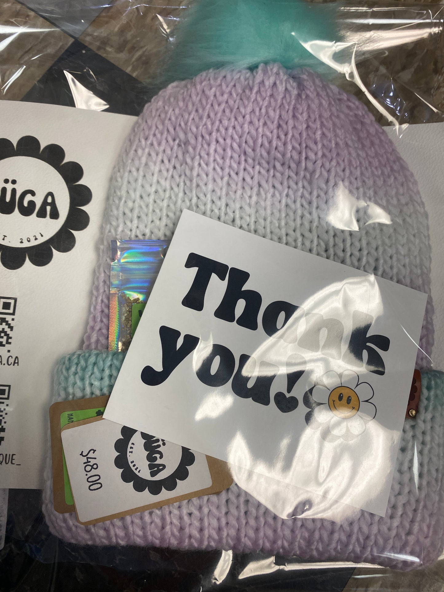 STRAWBERRY MINT ICE CREAM KNIT HAT