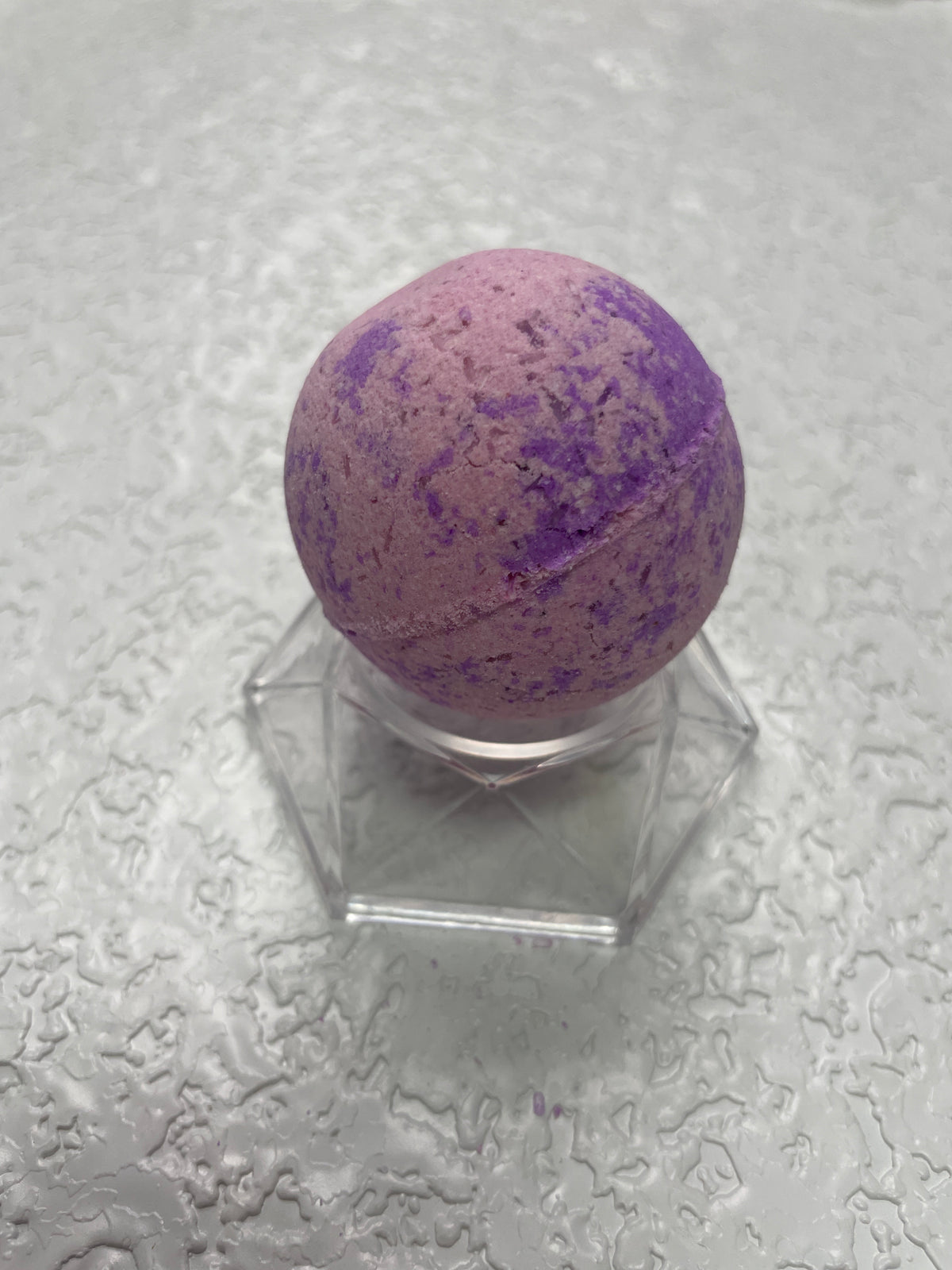 BATH BOMBS GRAPE POP