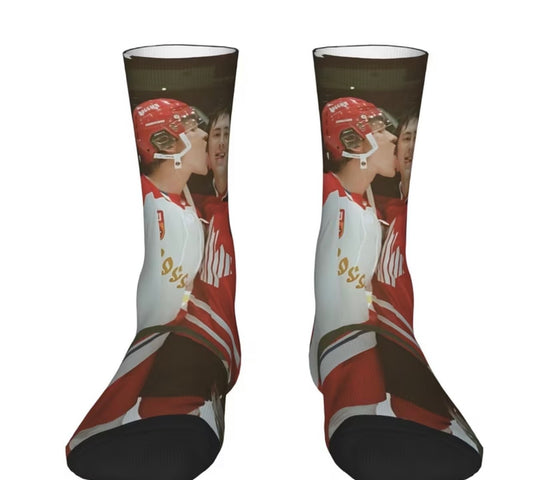 HEATED RIVALRY LICK SOCKS