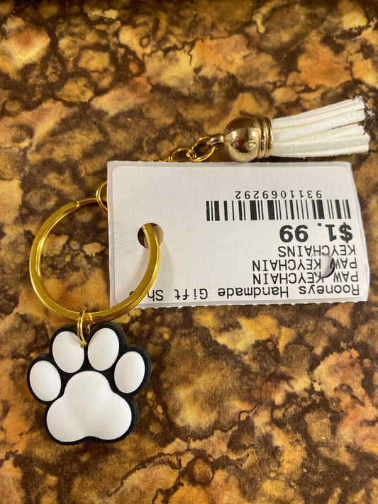 PAW KEYCHAIN WHITE