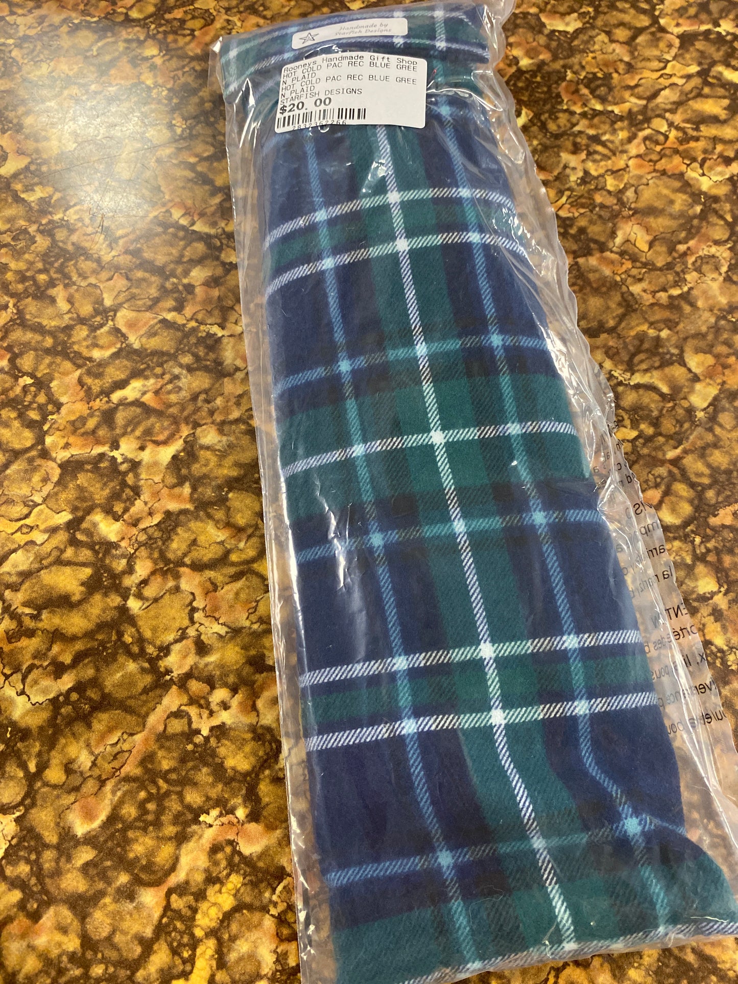 Hot cold pack rectangular green blue checkered