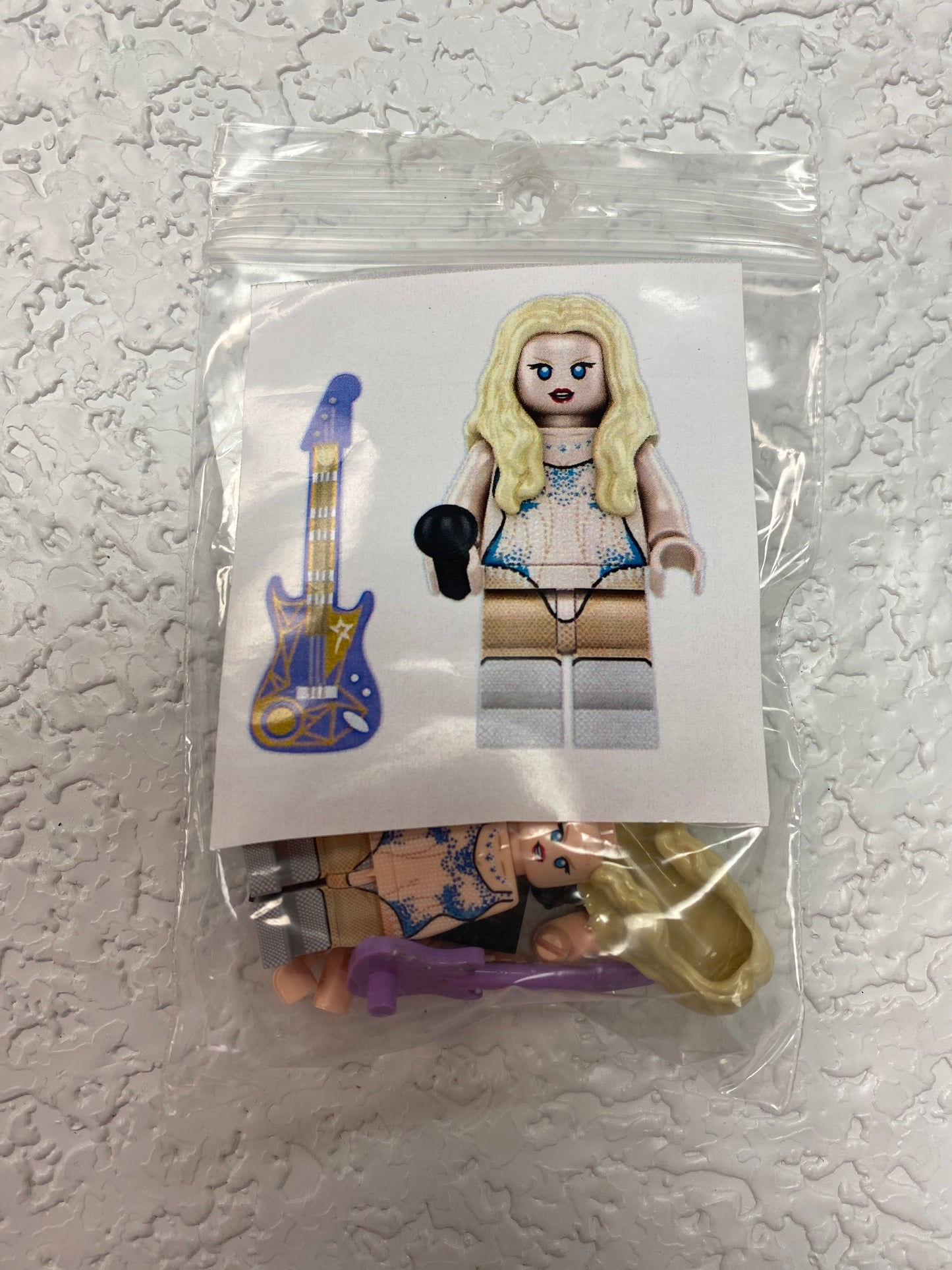 T SWIFT MINI FIGURE