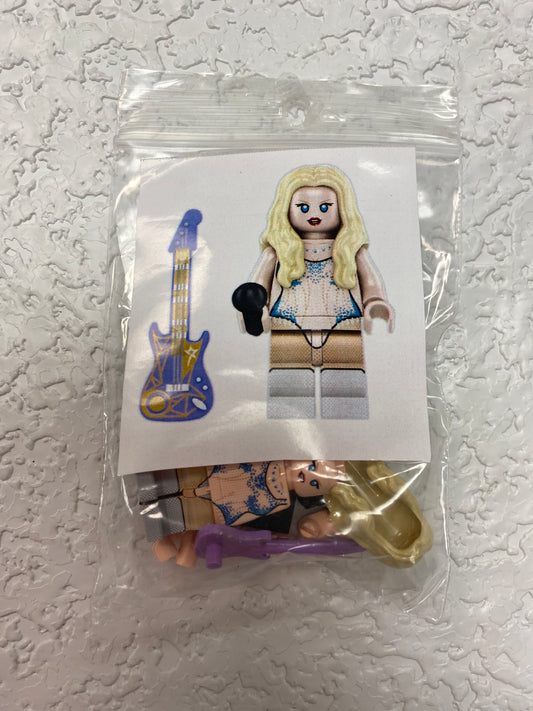 T SWIFT MINI FIGURE