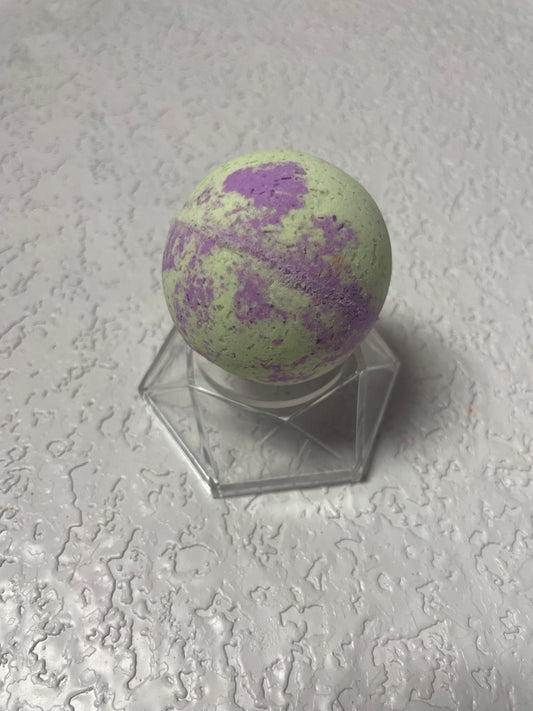 BATH BOMB MOON MIST ICE CREAM