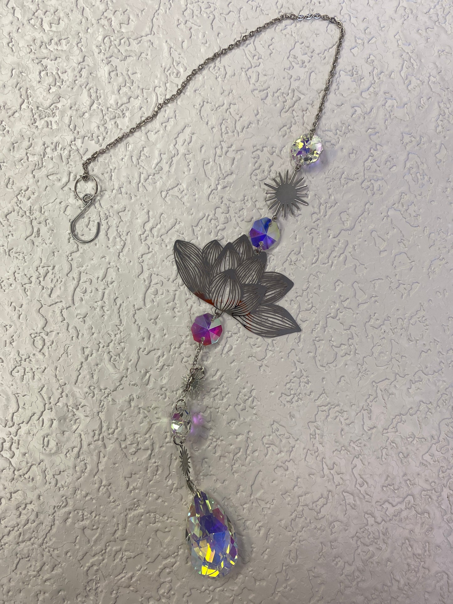 WATER LILY SUN CATCHER