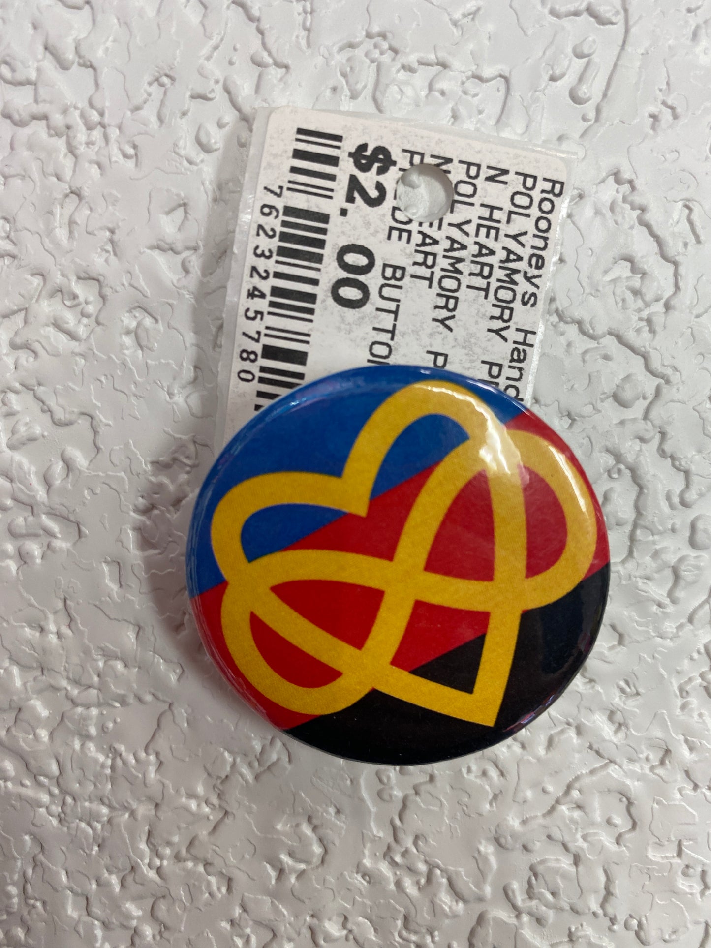 POLYAMORY HEART FLAG BUTTON
