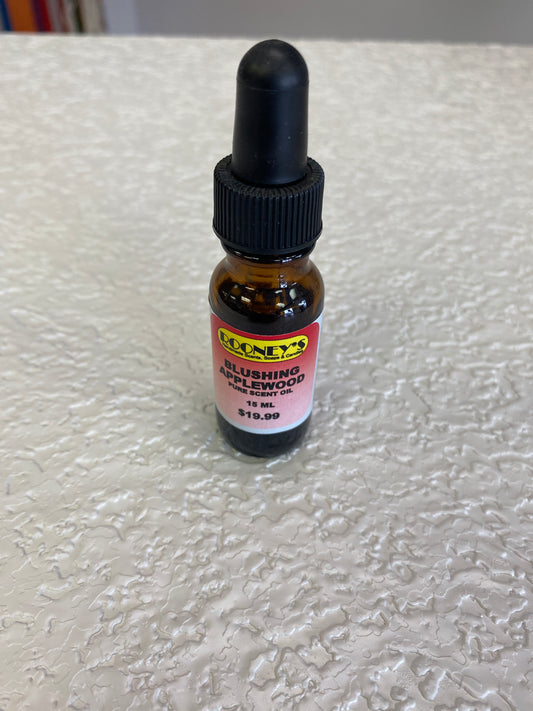 BLUSHING APPLEWOOD SCENT OIL 15ML
