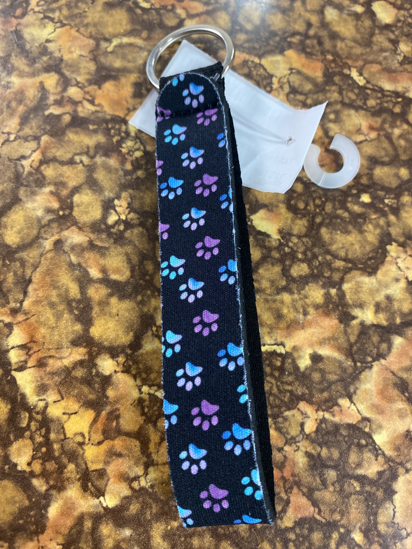 PURPLE PAW KEYCHAIN WRISTLET