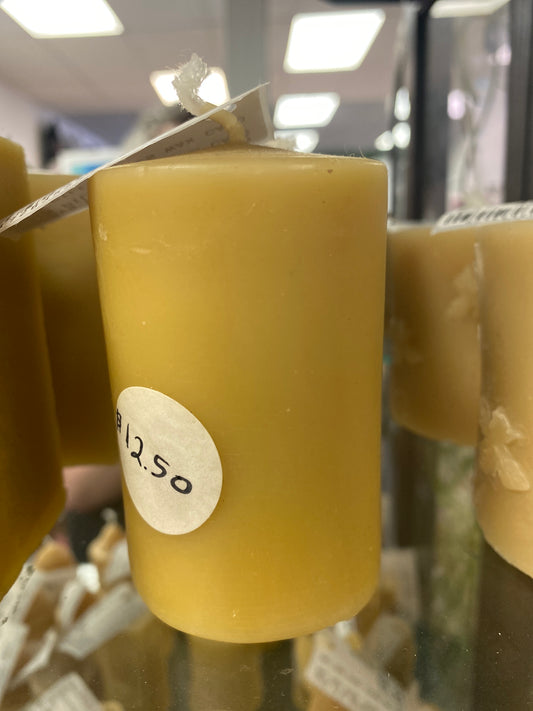 PLAIN PILLAR BEES WAX CANDLE