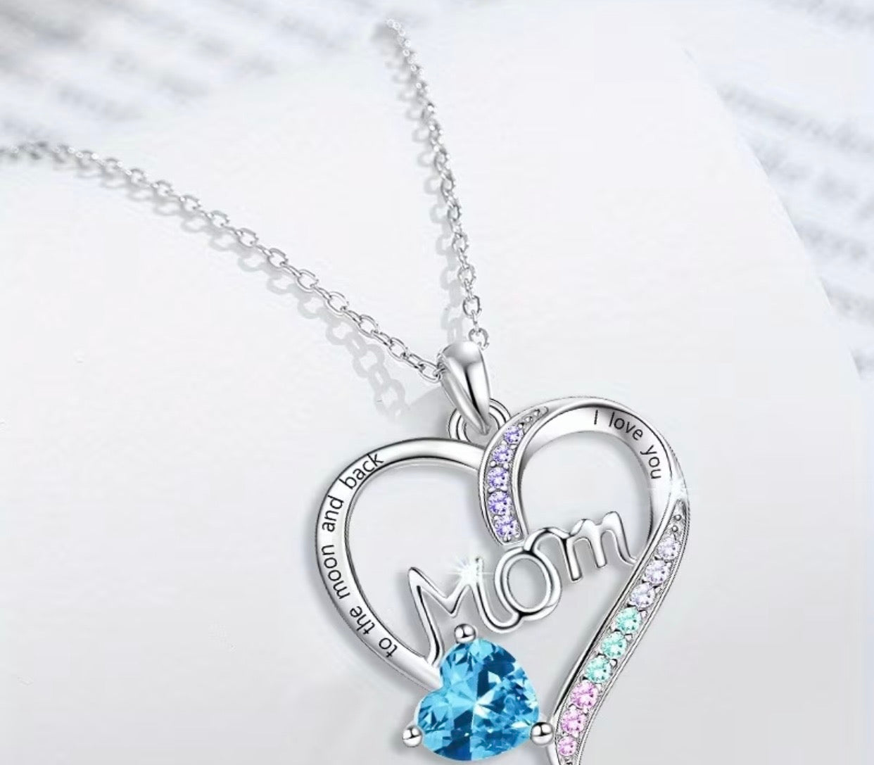 MOM HEART NECKLACE BLUE HEART