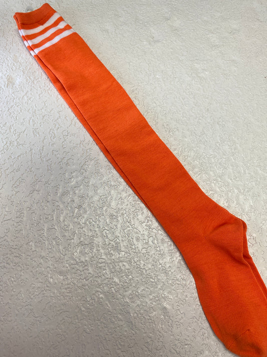 KNEE HIGH ORANGE SOCKS