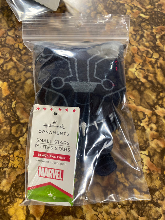 BLACK PANTHER PLUSH ORNAMENT