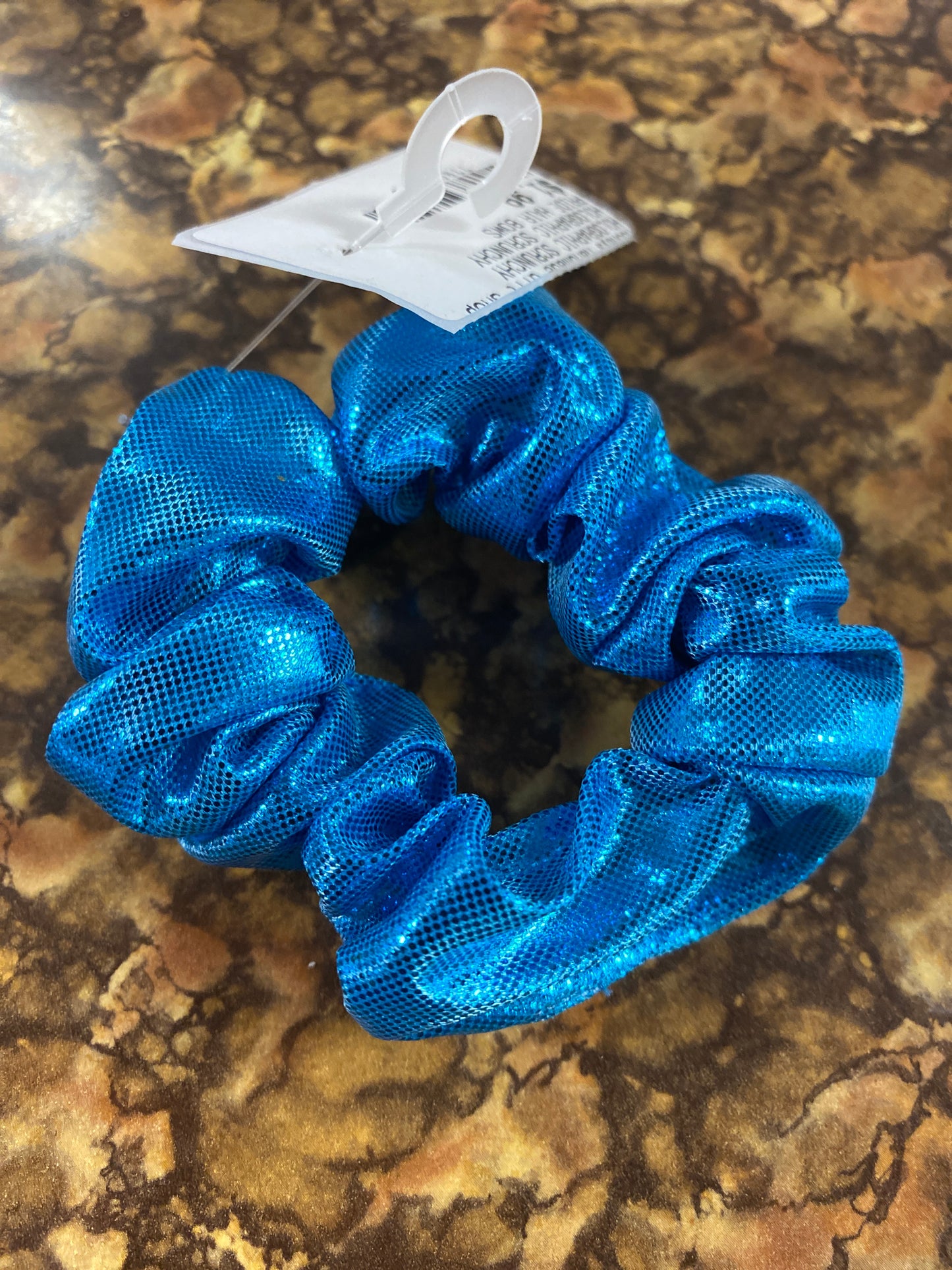 HOLOGRAPHIC SCRUNCHIE BLUE