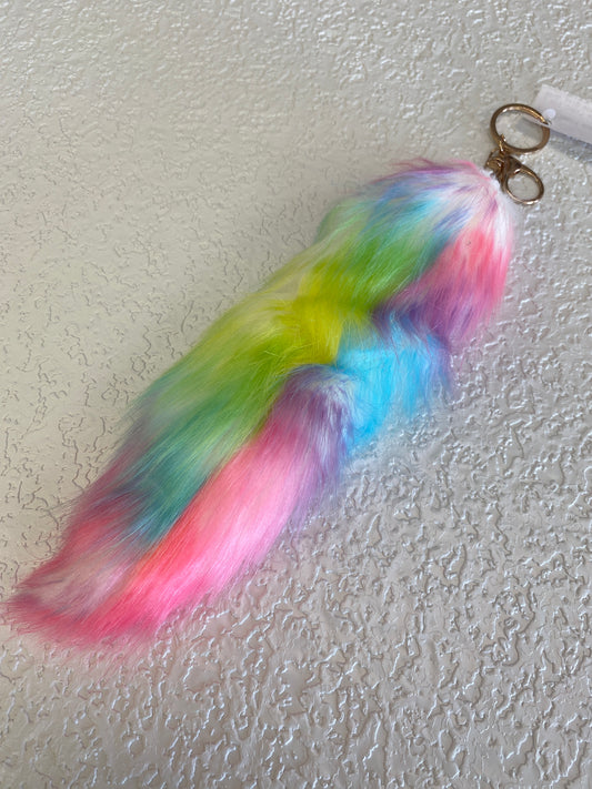 MEDIUM RAINBOW LIGHT FOX TAIL