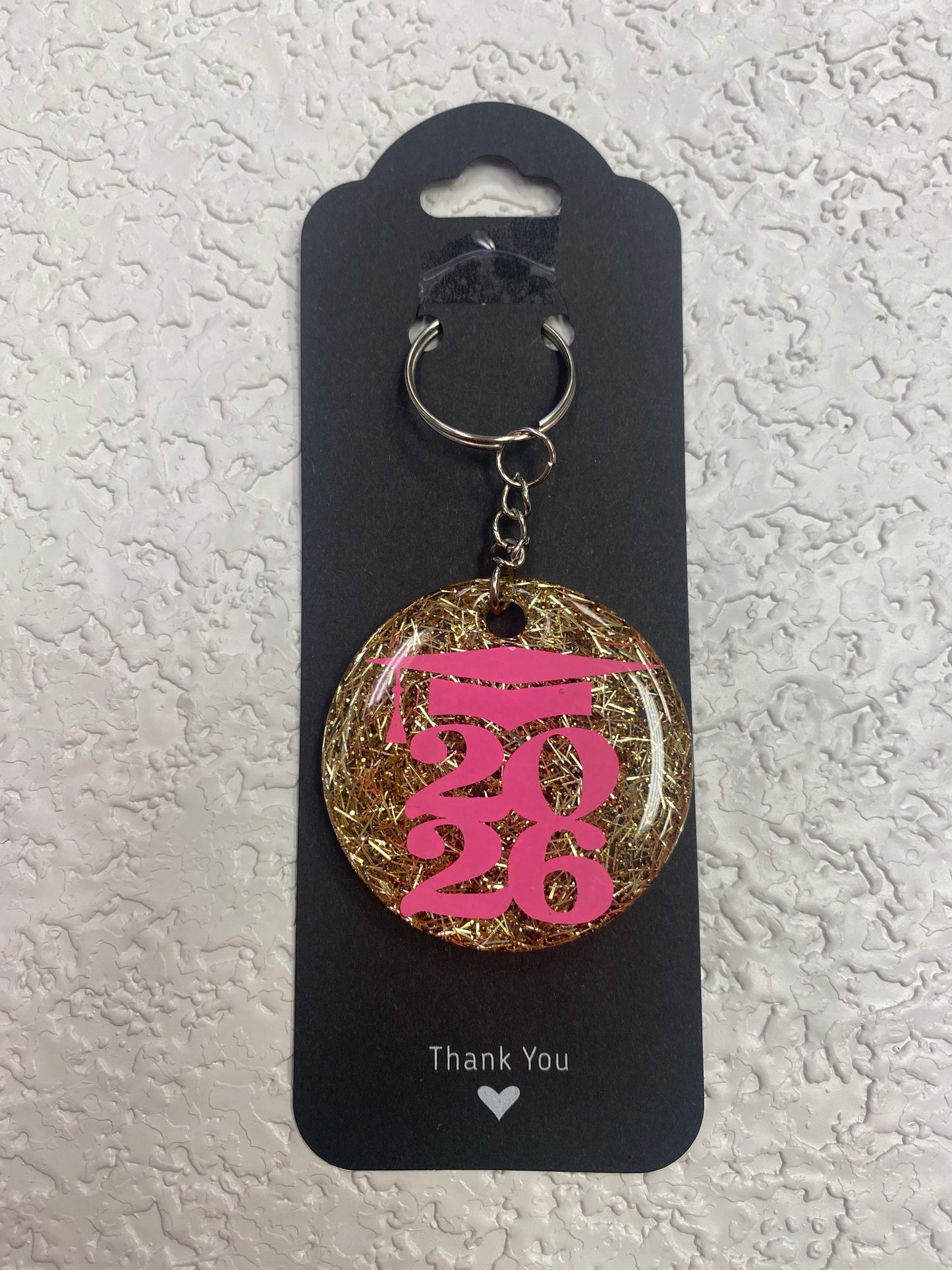 KEYCHAIN 2026 GRAD CAP GOLD PINK