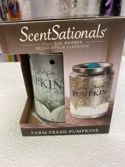 FARM FRESH PUMPKINS SCENT WARMER