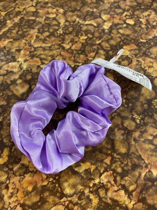 SATIN SCRUNCHIE MEDIUM PURPLE
