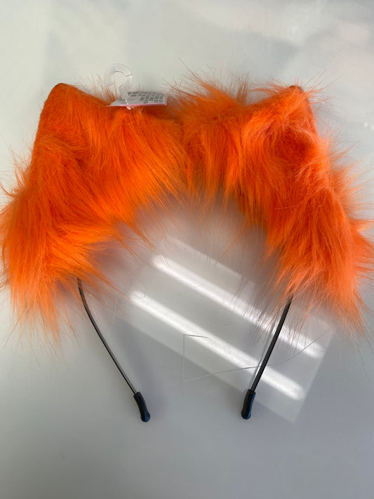 A PLUSH HEADBAND WITH FAUX ANIMAL EARS ORANGE