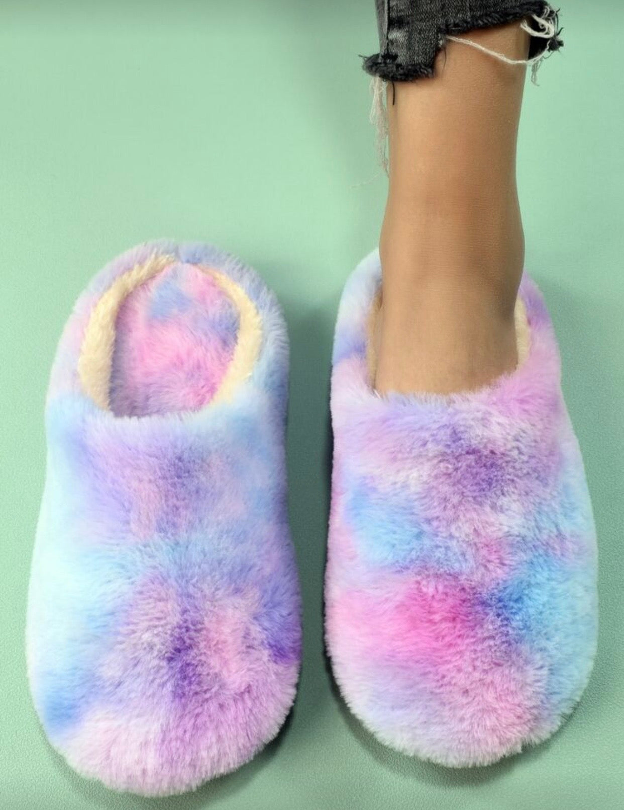 SLIPPERS TIE DYE FLUFFY BEDROOM