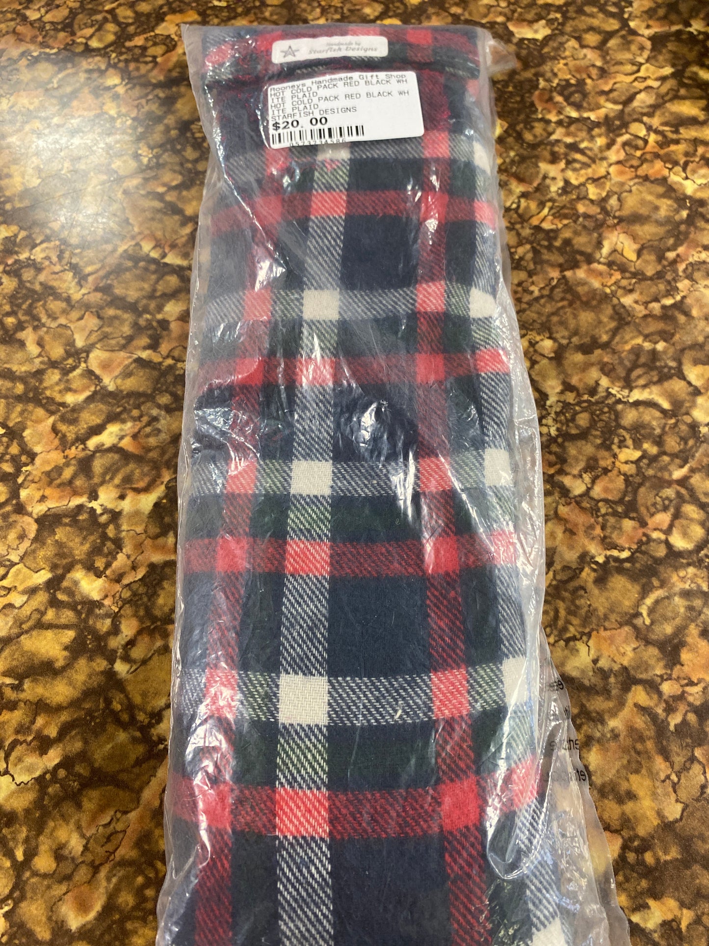 Hot cold pack rectangular red black white plaid