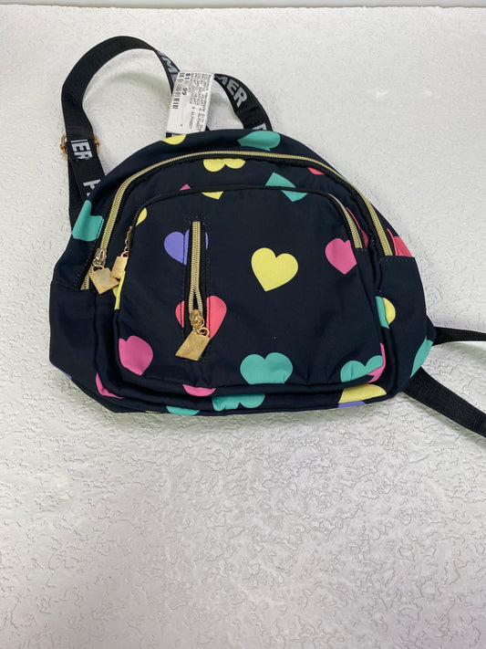 COLORFUL HEART & ALPHABET PRINT BACKPACK