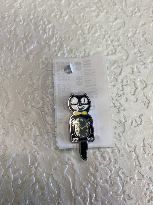 VINTAGE CAT CLOCK PIN