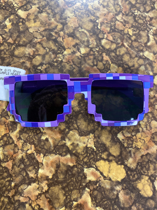 NOVELTY PIXEL PURPLE HEART GLASSES